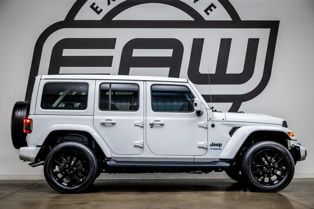 2021 Jeep JL Wrangler - Image 9 of 12