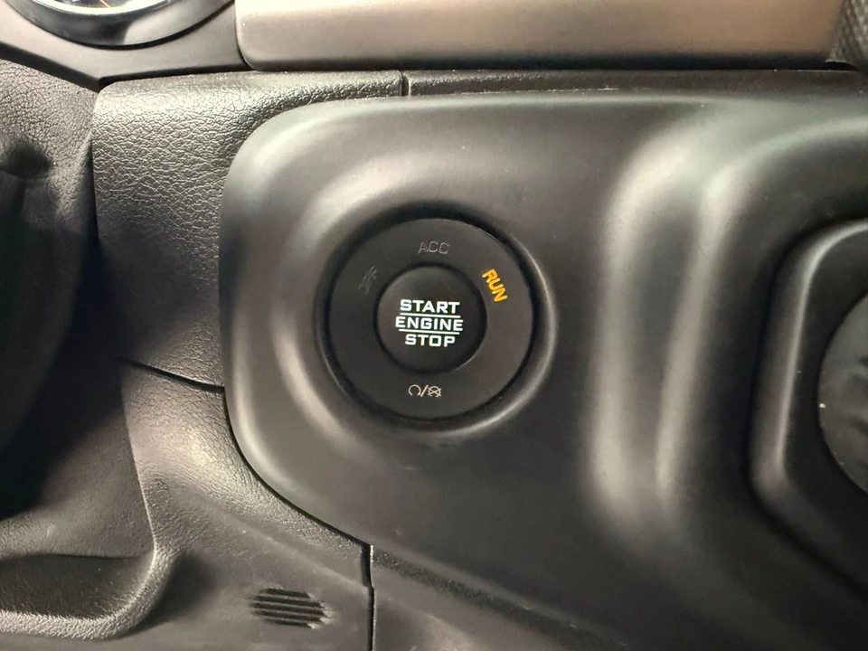 2021 Jeep JL Wrangler - Image 20 of 21