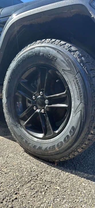 2021 Jeep JL Wrangler - Image 5 of 6