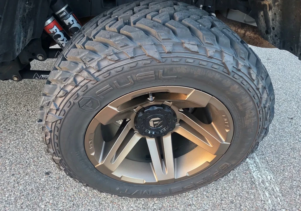 2021 Jeep JT Gladiator - Image 18 of 21