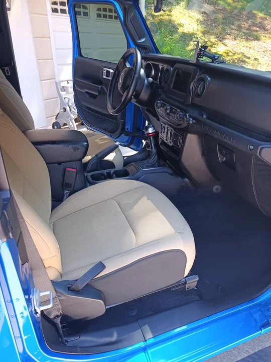2021 Jeep JL Wrangler - Image 7 of 24