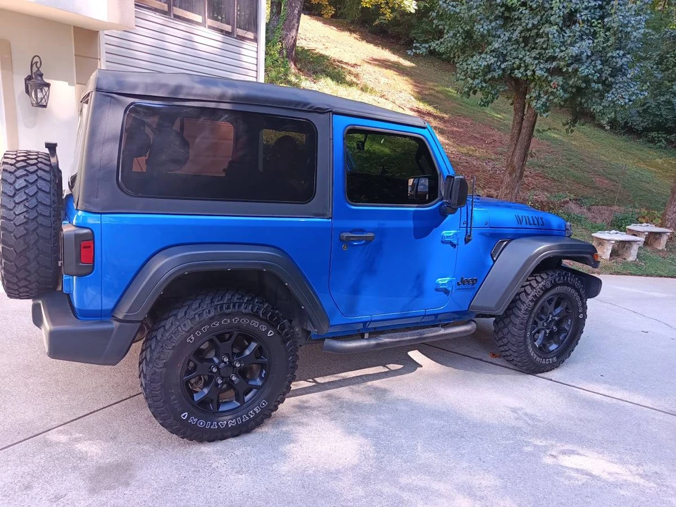 2021 Jeep JL Wrangler - Image 4 of 24