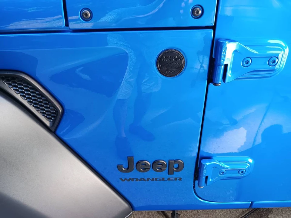 2021 Jeep JL Wrangler - Image 13 of 24