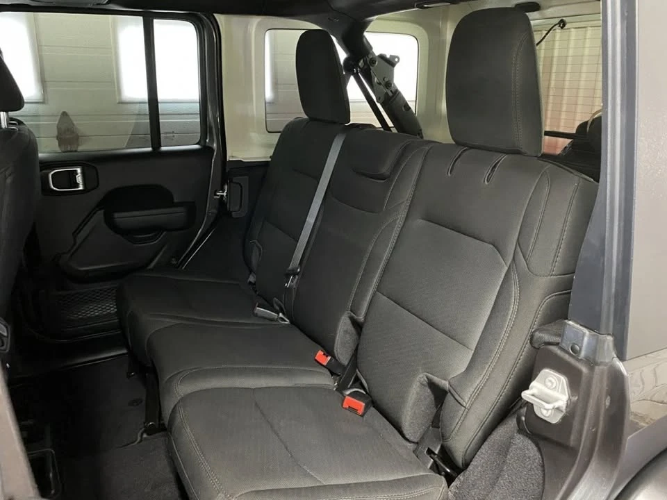 2021 Jeep JL Wrangler - Image 13 of 20