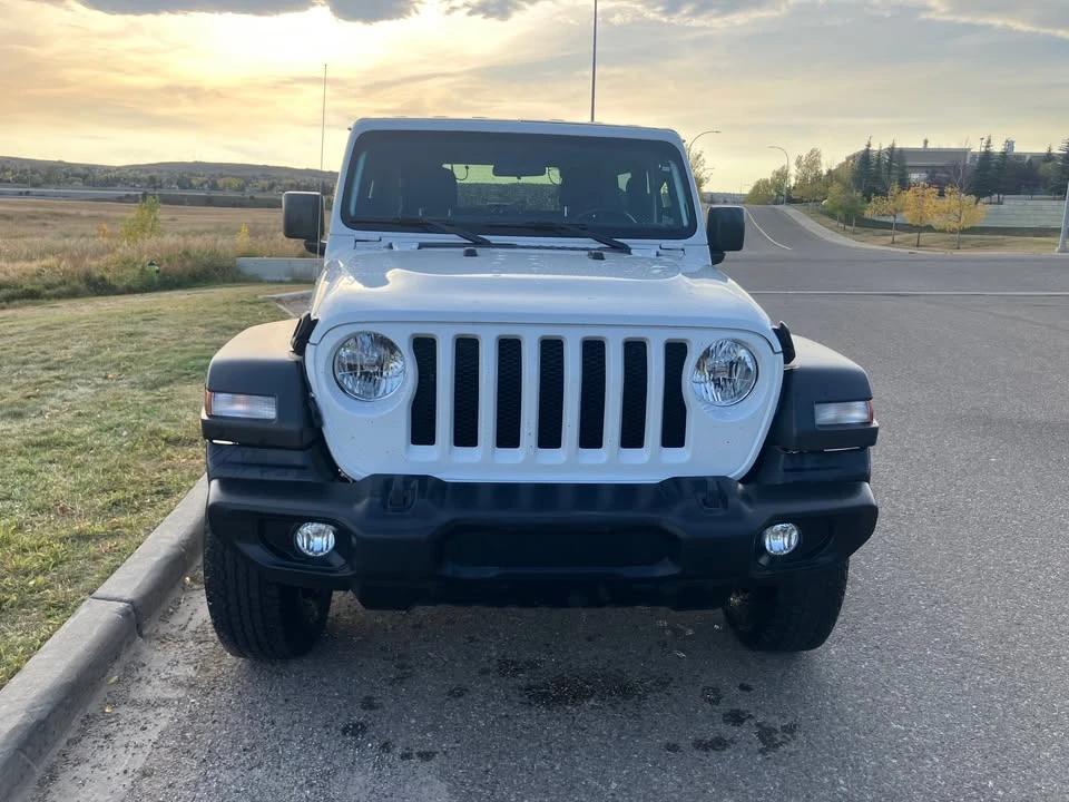 2021 Jeep JL Wrangler - Image 2 of 9