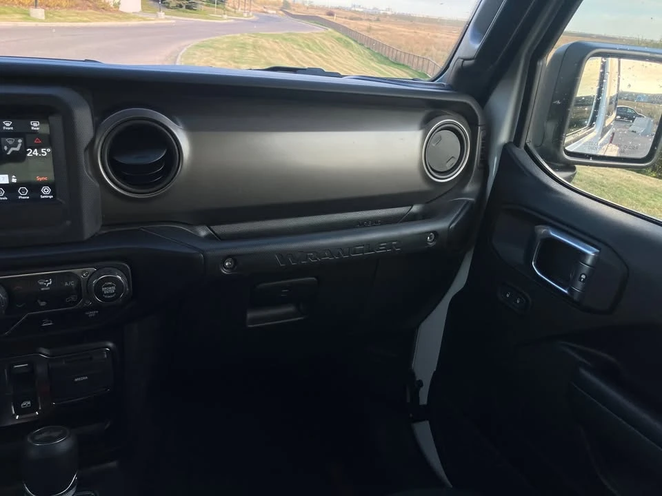 2021 Jeep JL Wrangler - Image 9 of 9