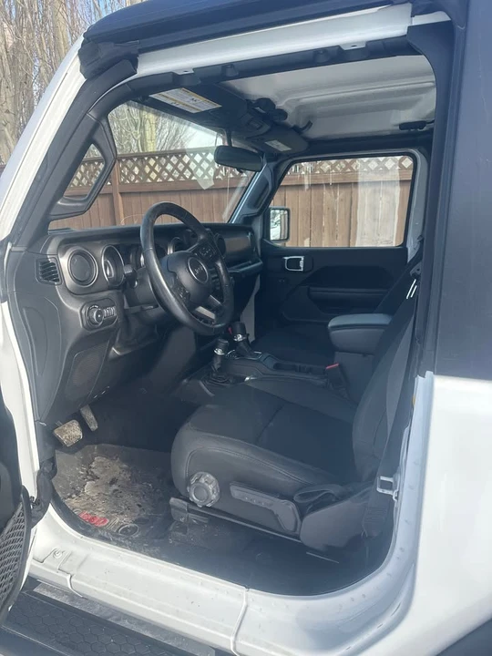 2021 Jeep JL Wrangler - Image 3 of 9