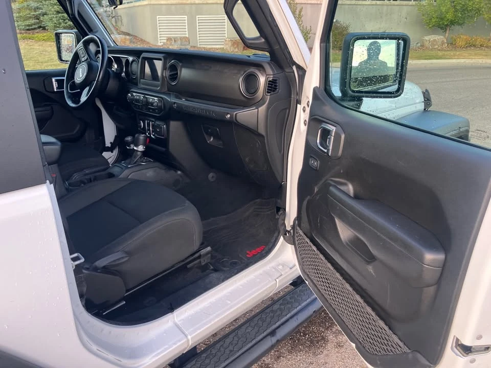 2021 Jeep JL Wrangler - Image 4 of 9