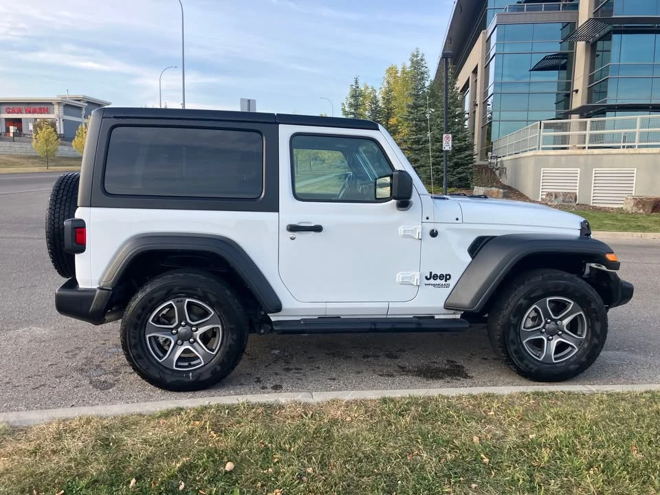 2021 Jeep JL Wrangler - Image 8 of 9