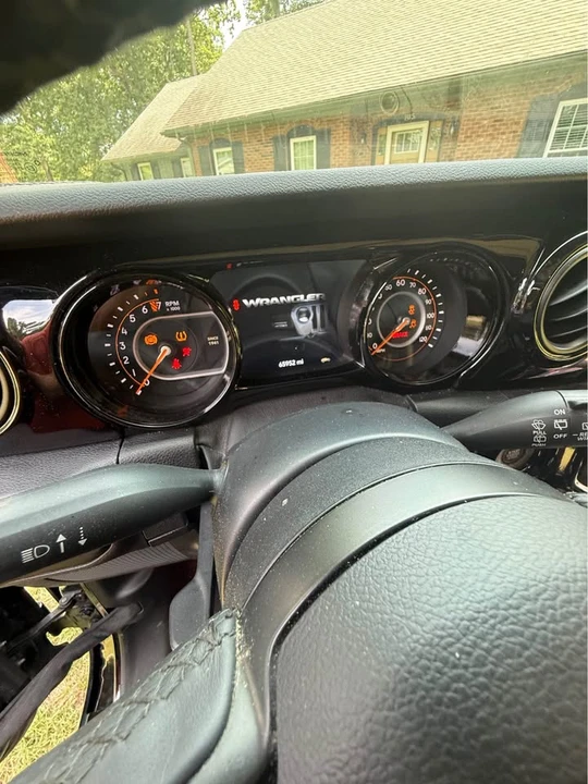 2021 Jeep JL Wrangler - Image 3 of 10