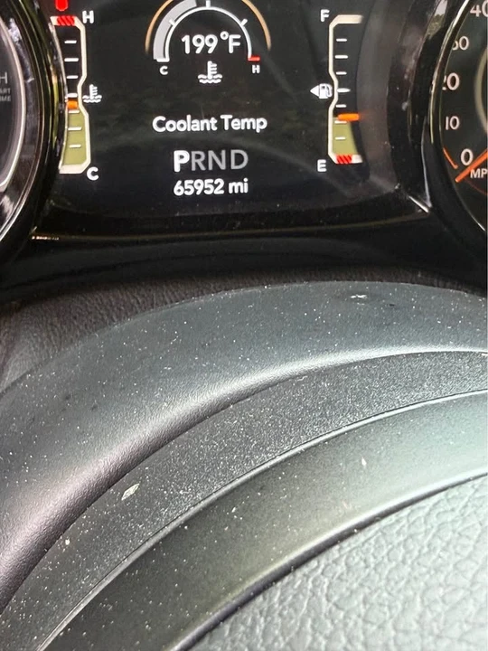 2021 Jeep JL Wrangler - Image 2 of 10
