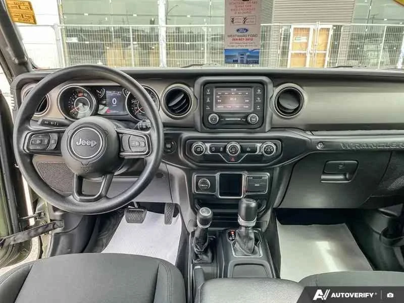 2021 Jeep JL Wrangler - Image 5 of 6
