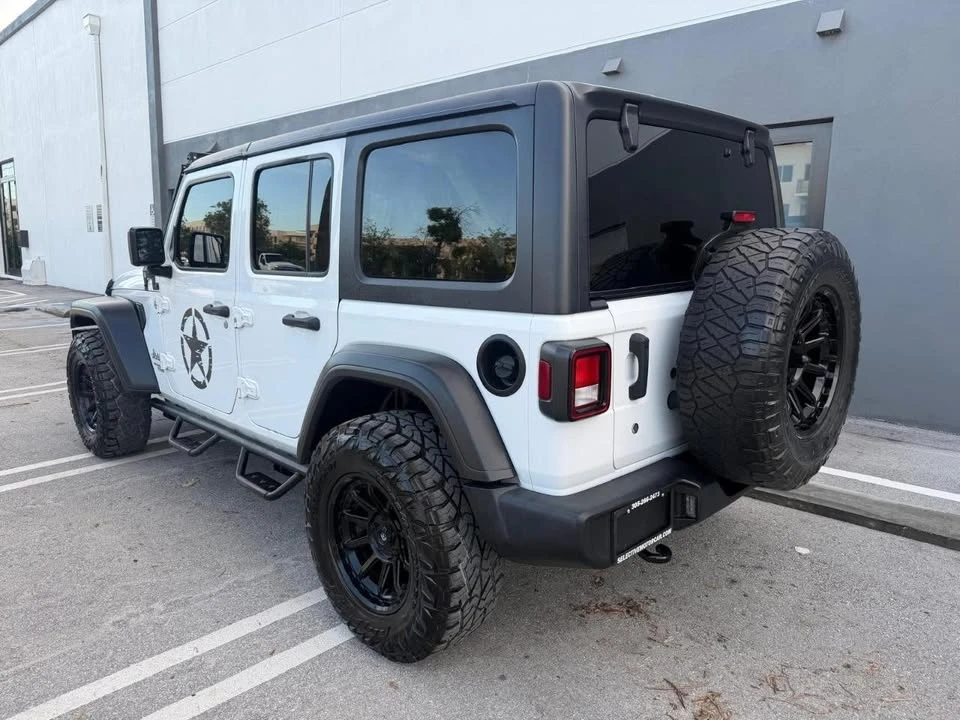2021 Jeep JL Wrangler - Image 10 of 19