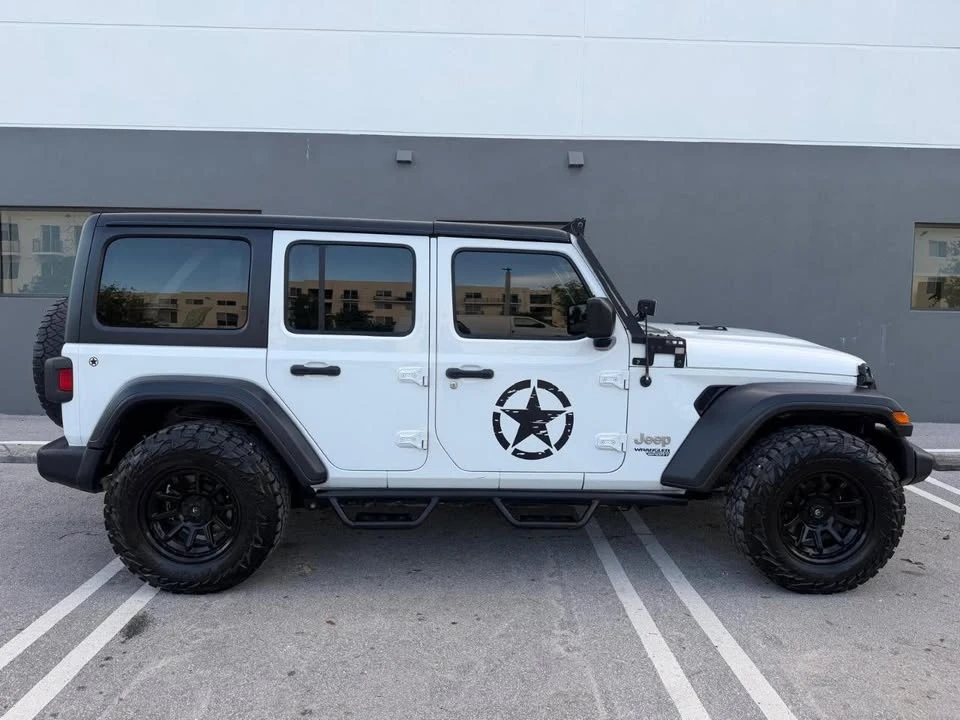 2021 Jeep JL Wrangler - Image 7 of 19