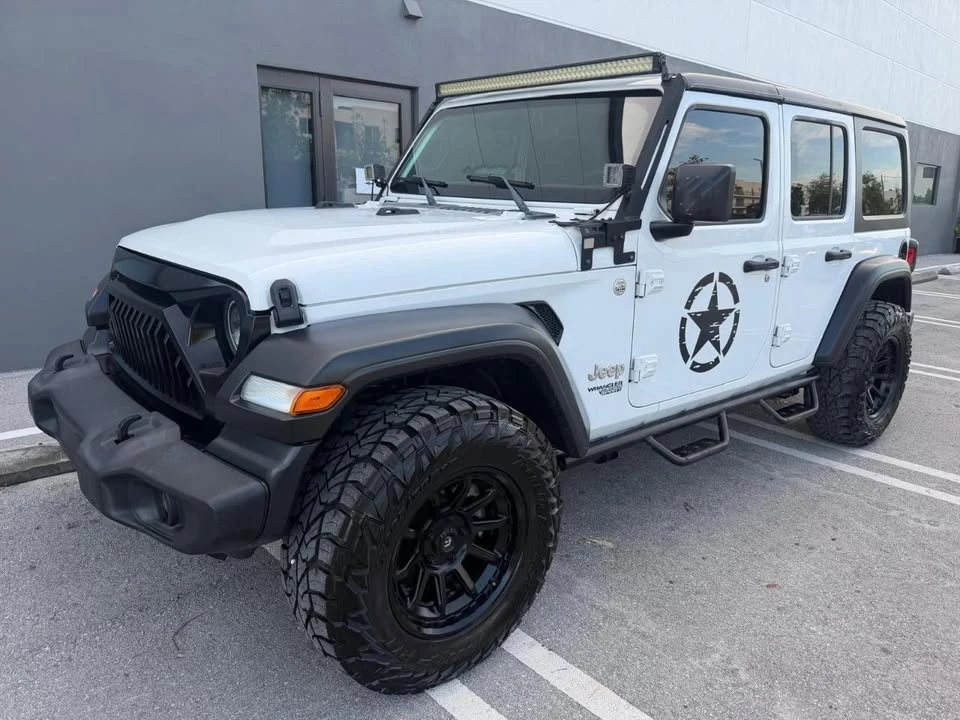 2021 Jeep JL Wrangler - Image 4 of 19
