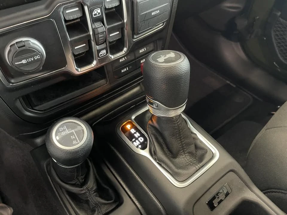 2021 Jeep JL Wrangler - Image 15 of 19