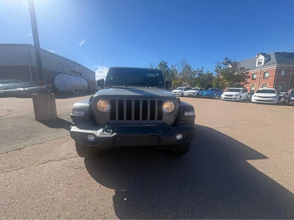 2021 Jeep JL Wrangler - Image 2 of 12