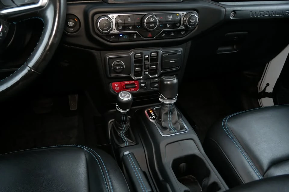 2021 Jeep JL Wrangler - Image 18 of 20