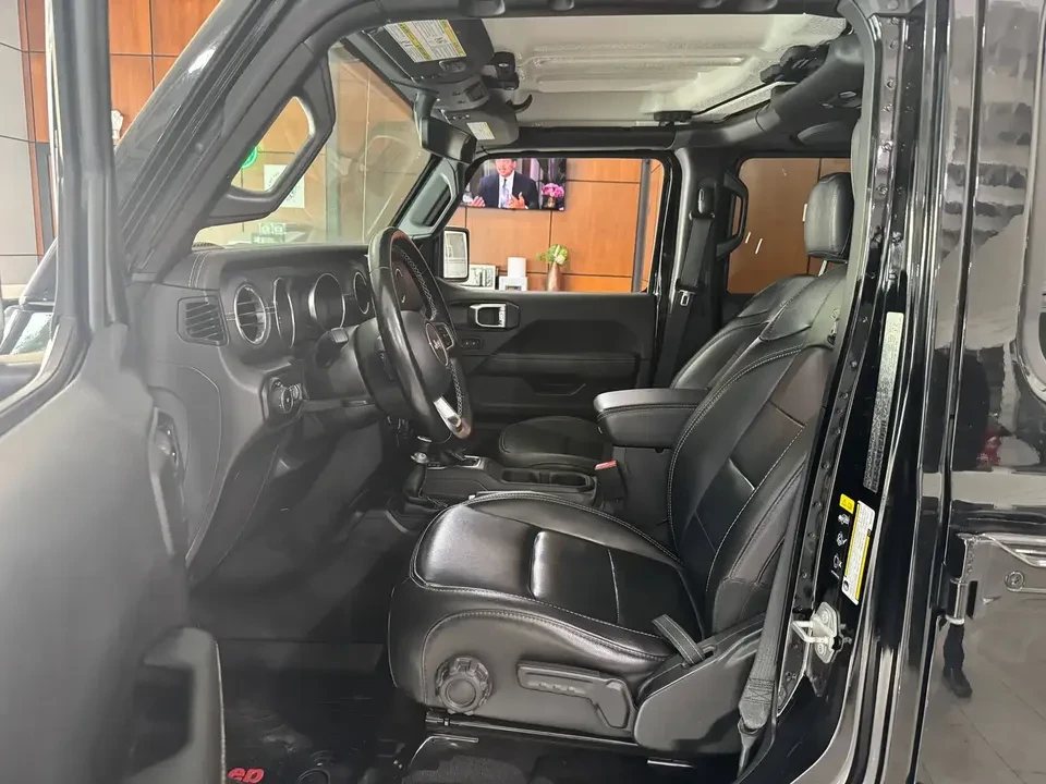 2021 Jeep JL Wrangler - Image 7 of 9