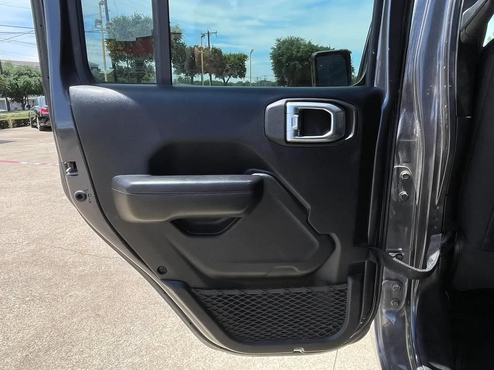 2021 Jeep JL Wrangler - Image 18 of 20