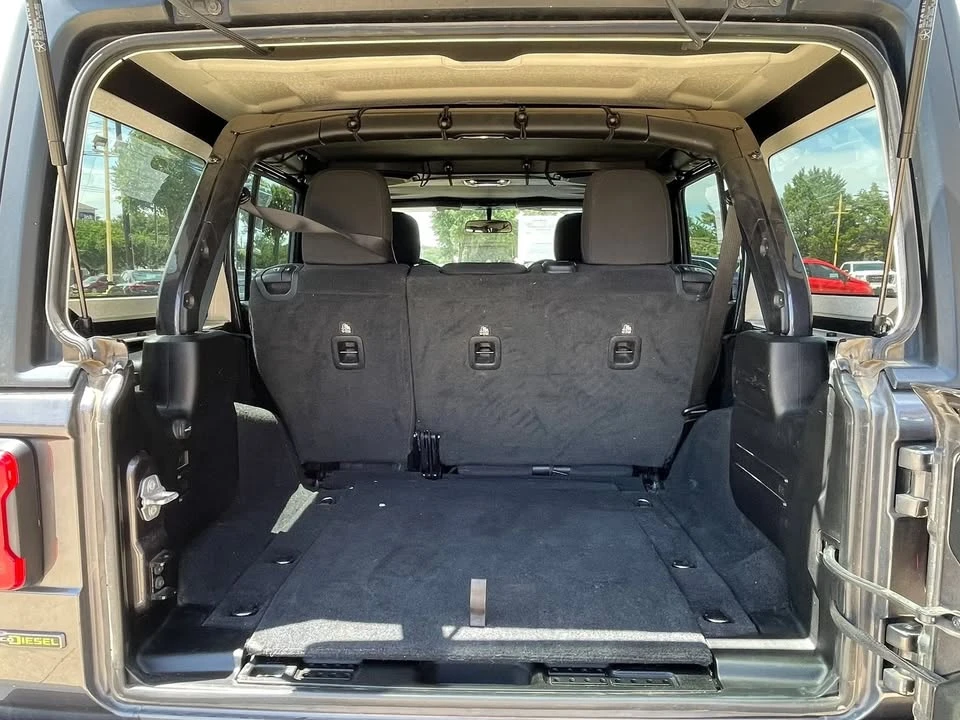 2021 Jeep JL Wrangler - Image 5 of 20