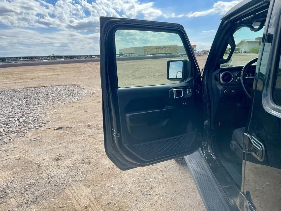 2021 Jeep JL Wrangler - Image 12 of 19