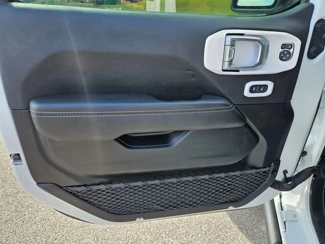 2021 Jeep JL Wrangler - Image 10 of 19