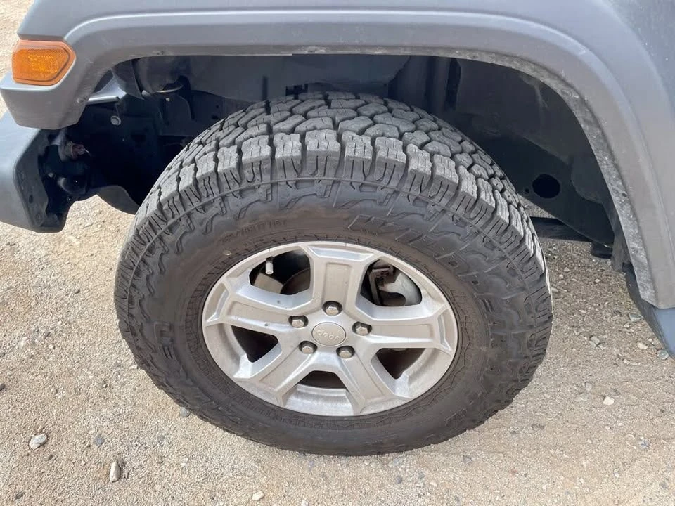 2021 Jeep JL Wrangler - Image 9 of 19