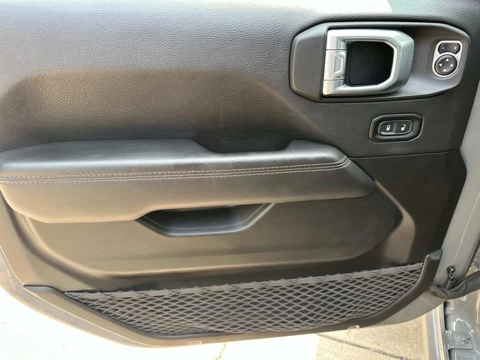 2021 Jeep JL Wrangler - Image 14 of 20