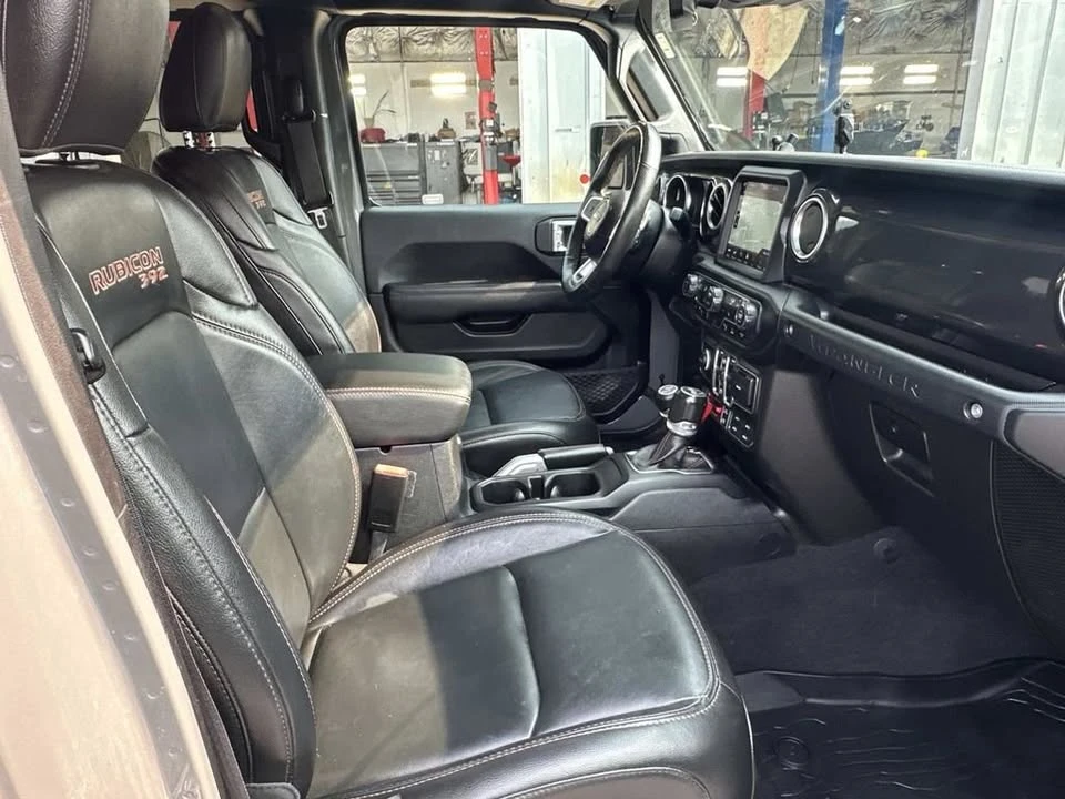 2021 Jeep JL Wrangler - Image 19 of 20