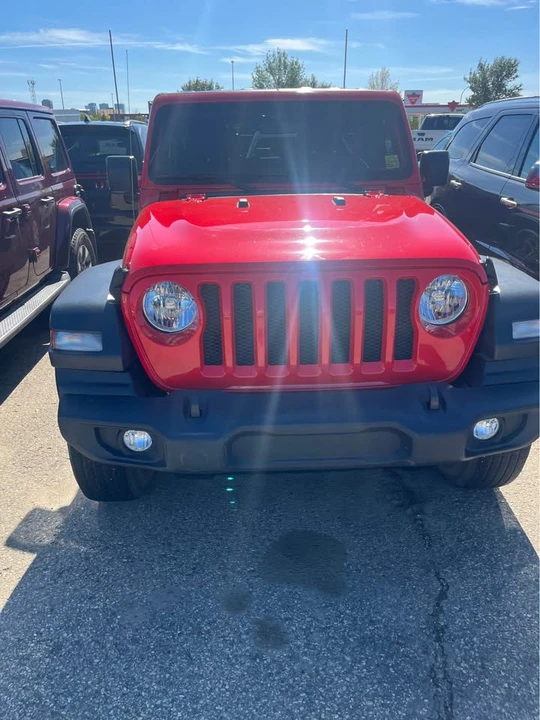2021 Jeep JL Wrangler - Image 2 of 9