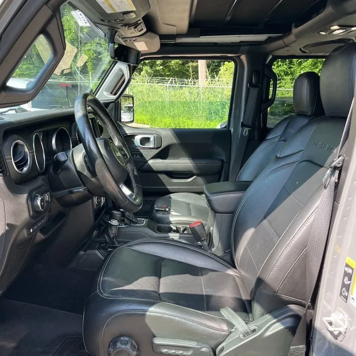 2021 Jeep JL Wrangler - Image 5 of 6