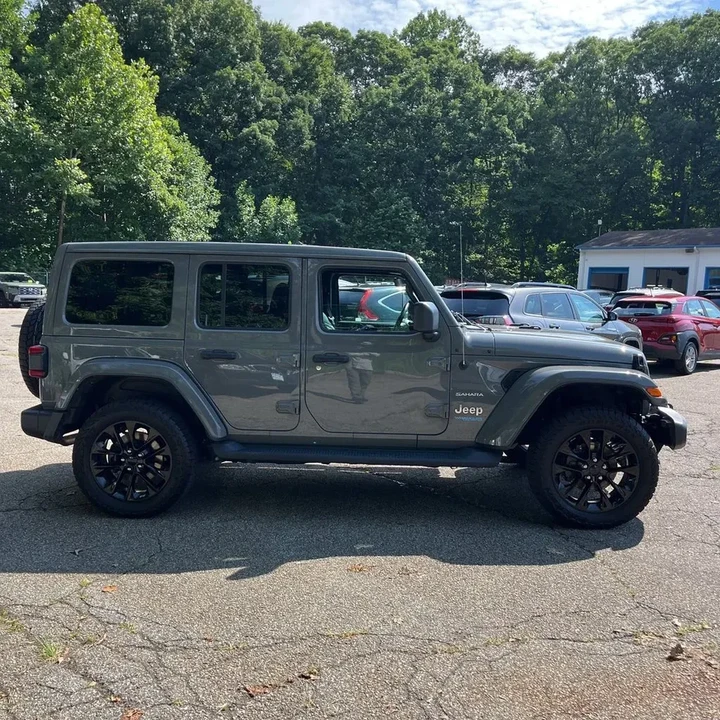 2021 Jeep JL Wrangler - Image 4 of 6