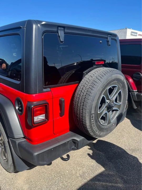 2021 Jeep JL Wrangler - Image 9 of 9
