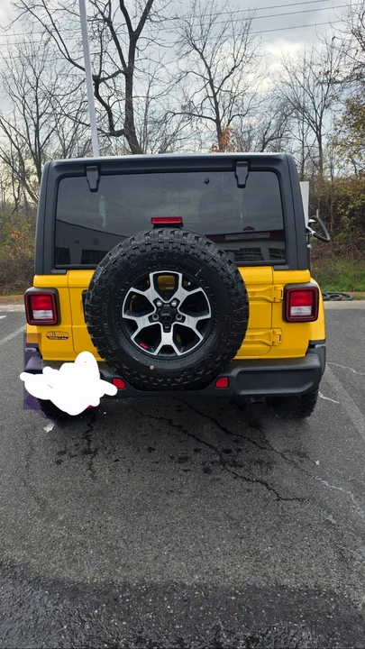 2021 Jeep JL Wrangler - Image 4 of 10