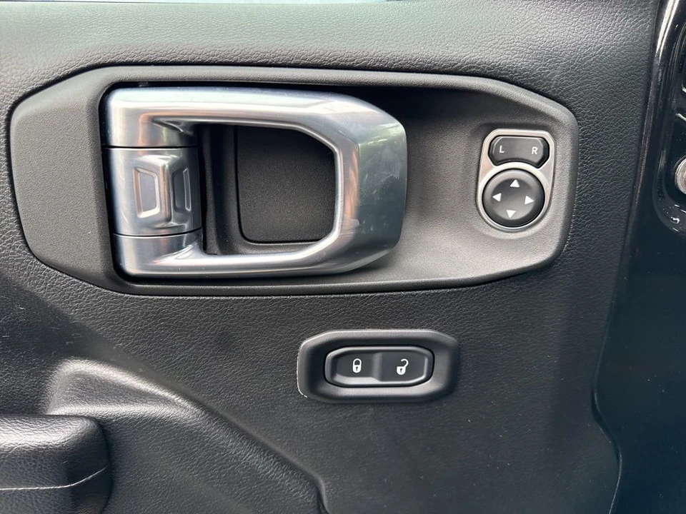 2021 Jeep JL Wrangler - Image 23 of 30