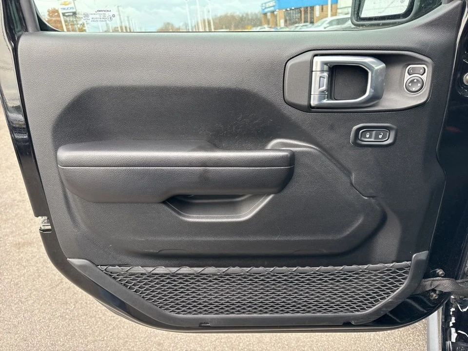 2021 Jeep JL Wrangler - Image 22 of 30