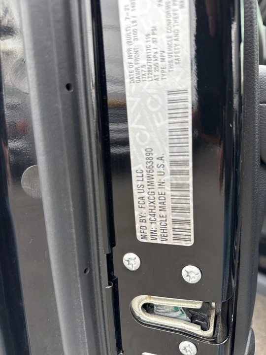 2021 Jeep JL Wrangler - Image 30 of 30