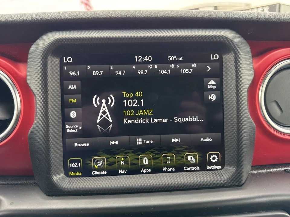 2021 Jeep JL Wrangler - Image 15 of 21