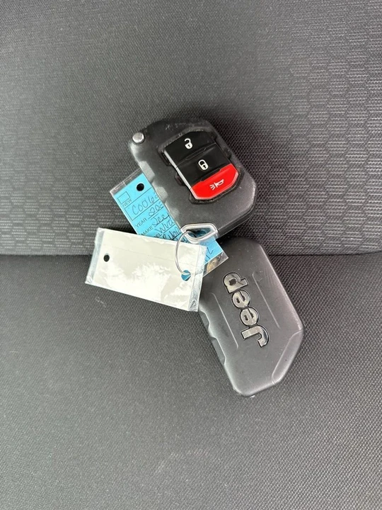 2021 Jeep JL Wrangler - Image 29 of 30