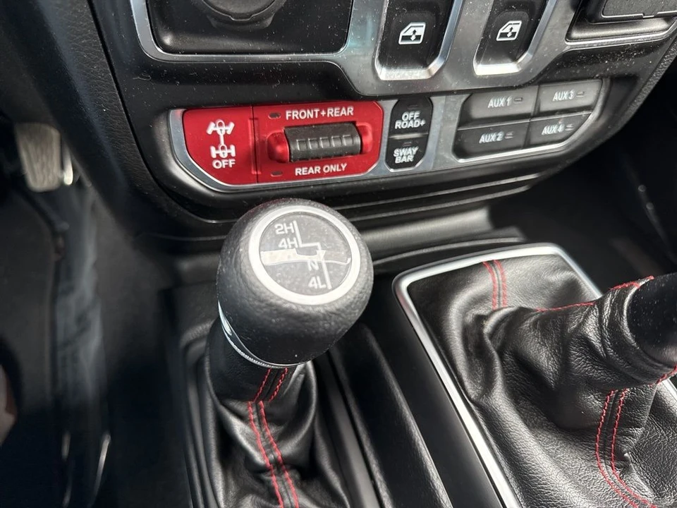 2021 Jeep JL Wrangler - Image 19 of 21