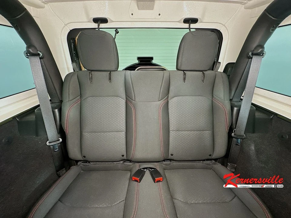 2021 Jeep JL Wrangler - Image 13 of 21