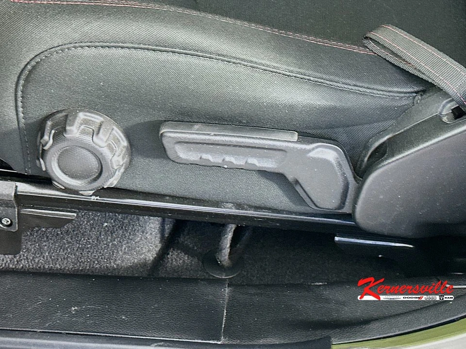 2021 Jeep JL Wrangler - Image 21 of 21