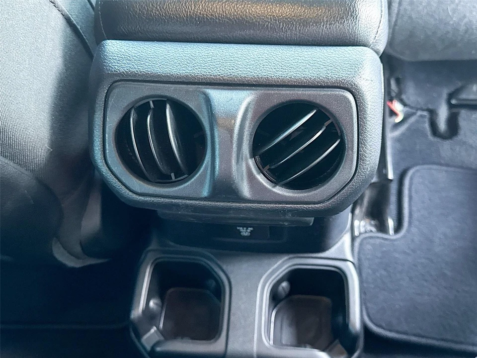2021 Jeep JL Wrangler - Image 20 of 21