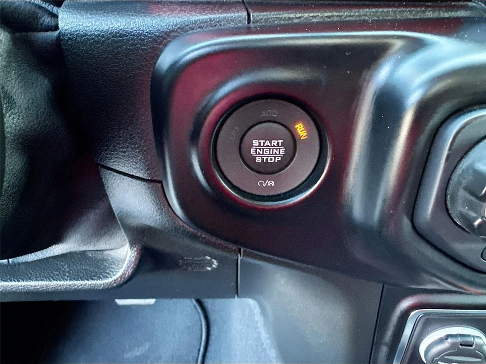2021 Jeep JL Wrangler - Image 13 of 21