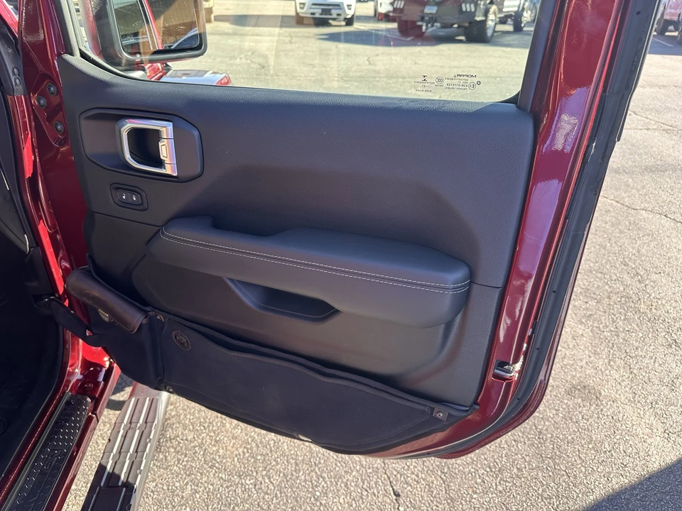 2021 Jeep JL Wrangler - Image 12 of 12