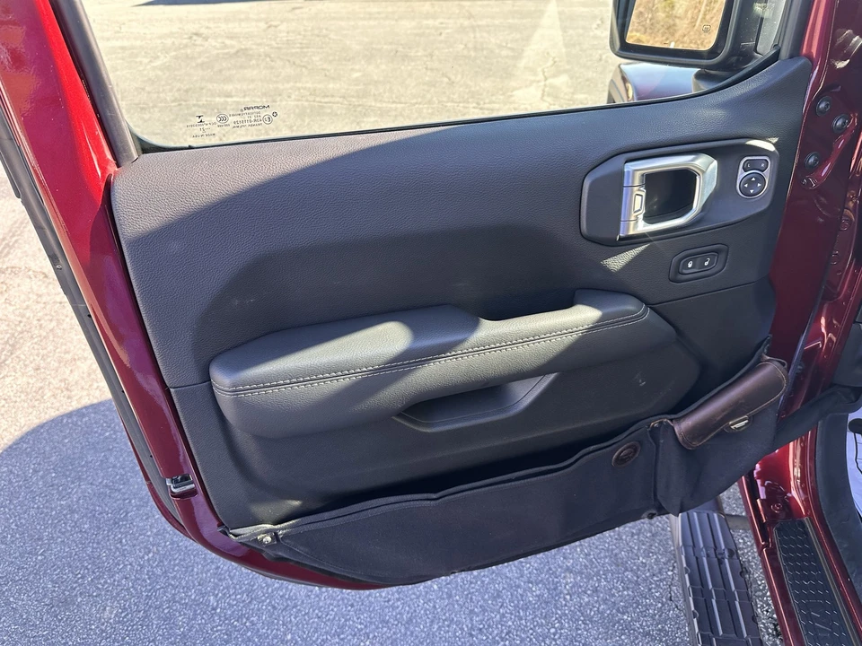 2021 Jeep JL Wrangler - Image 9 of 12