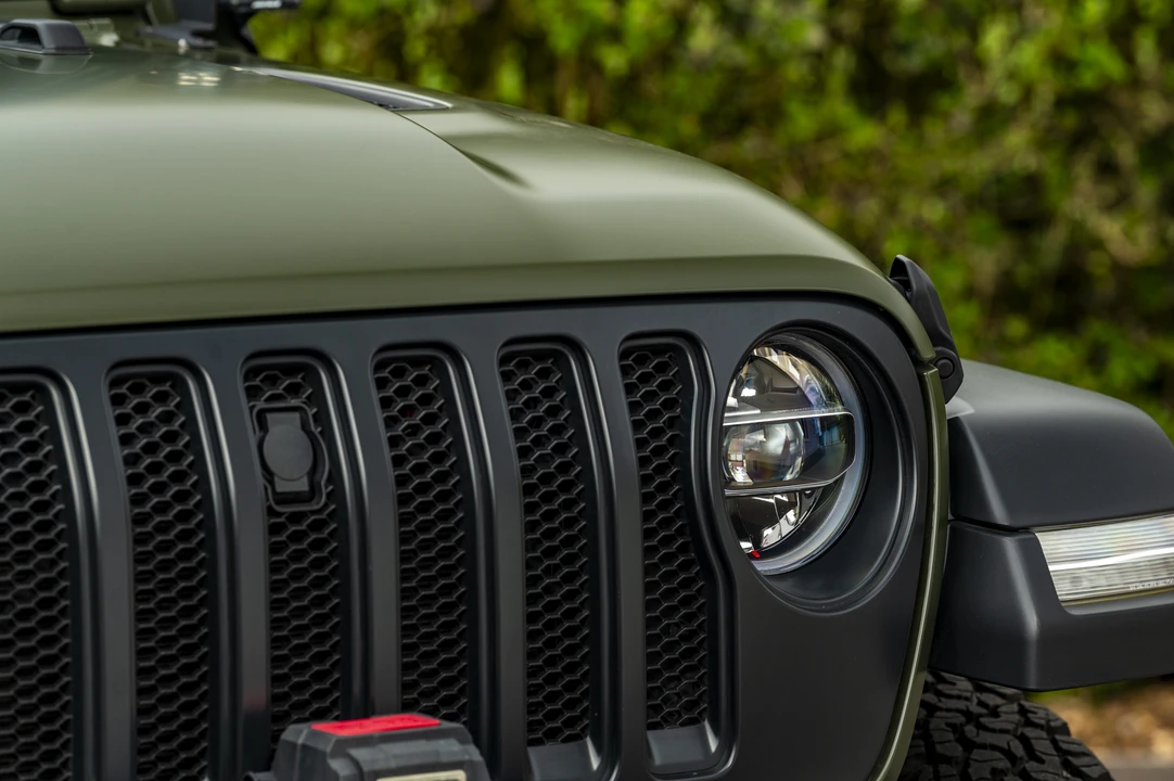 2021 Jeep JL Wrangler - Image 12 of 31