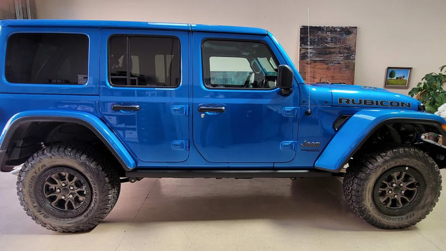 2021 Jeep JL Wrangler - Image 17 of 28