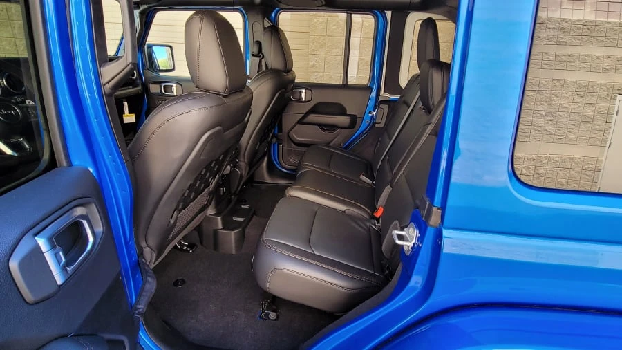 2021 Jeep JL Wrangler - Image 9 of 28